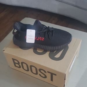 Brand new yeezy bread